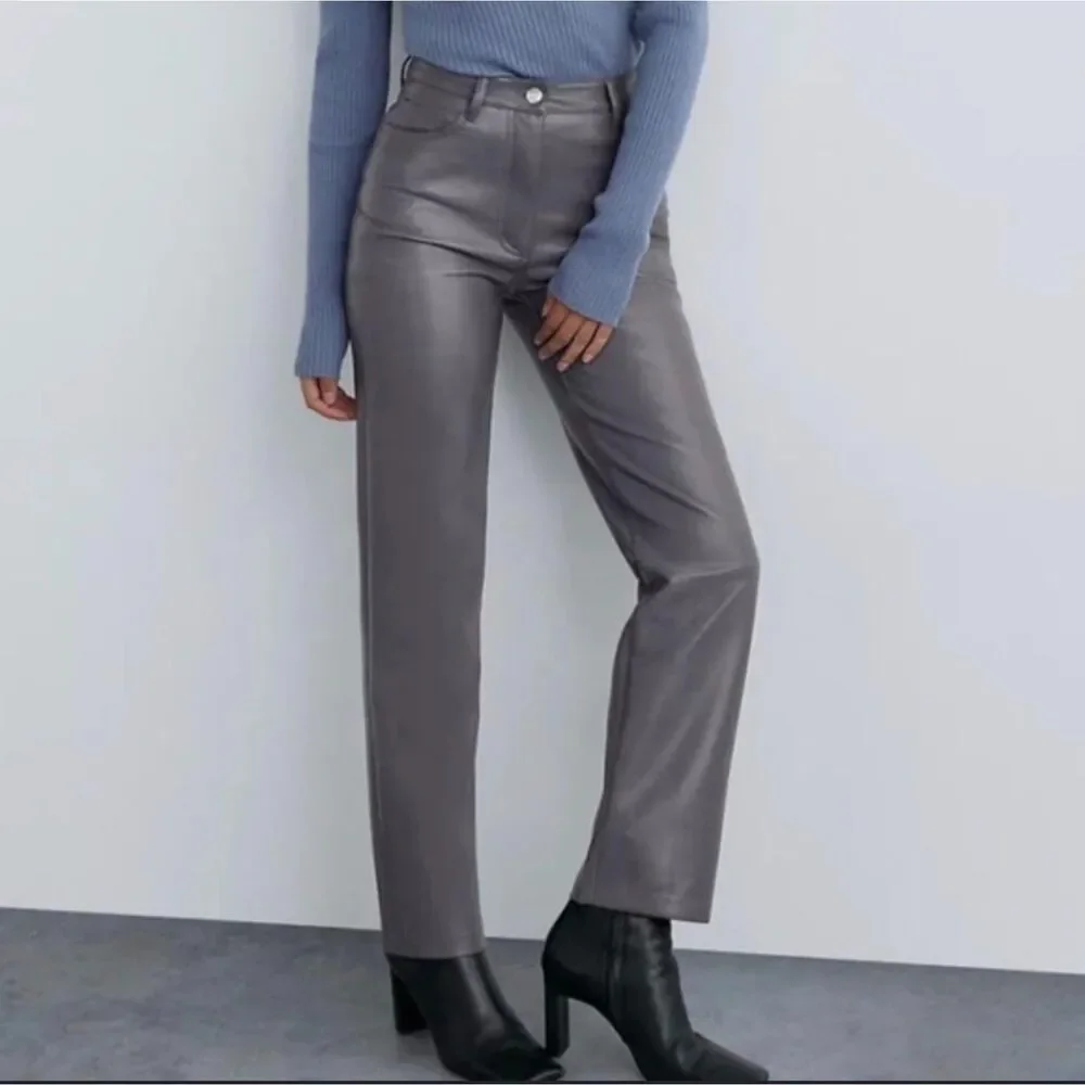 WILFRED The Melina High Rise Vegan Leather Straight Leg 